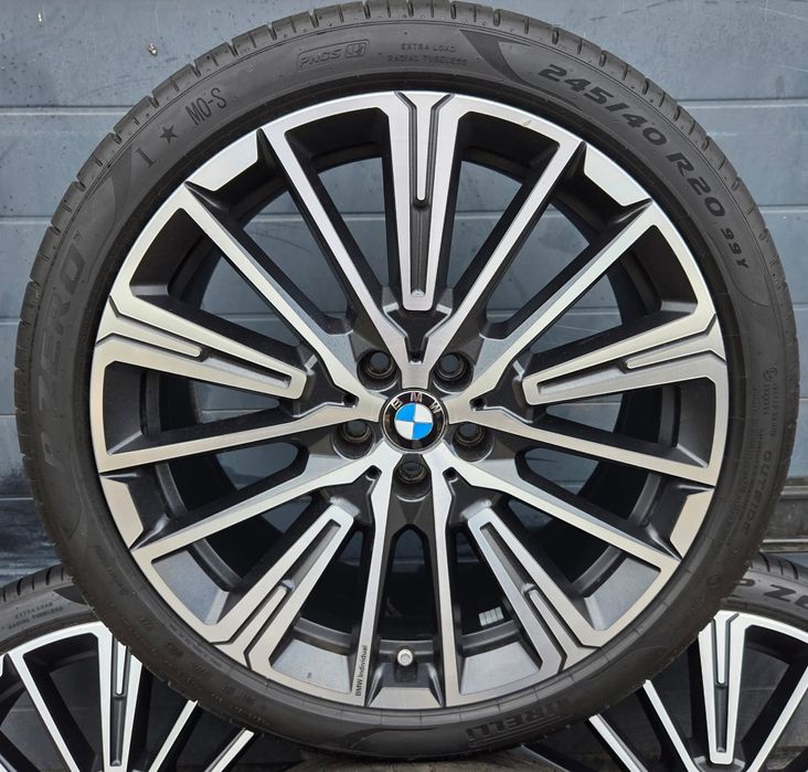 Felgi z oponami Bmw IX1 X1 IX2 X2 U10 U11 8x20 ET46 5x112 Individual