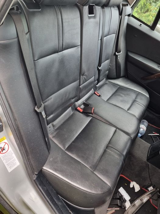 Fotele wnętrze czarna skóra Bmw e83