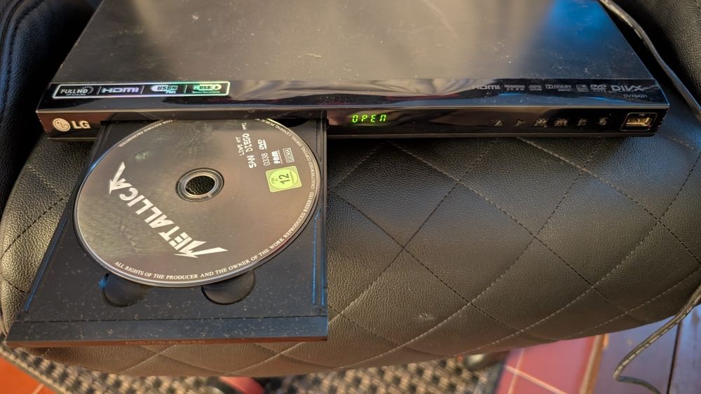 Leitor DVD LG como novo.