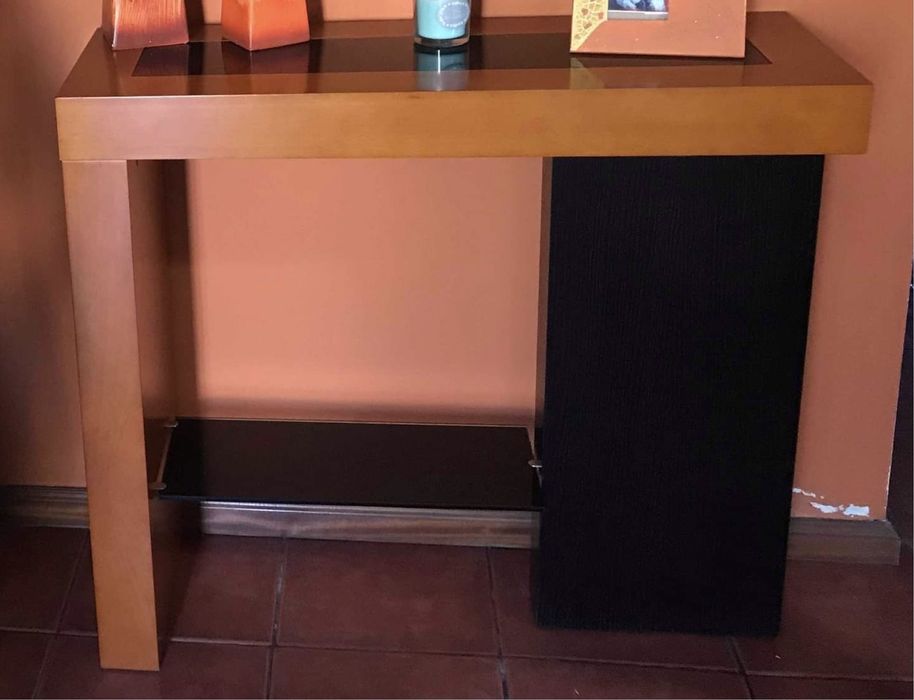 Consola de all de entrada