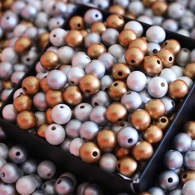 180drewnianych koralików z otworem, złote, srebrne, białe, 14 mm