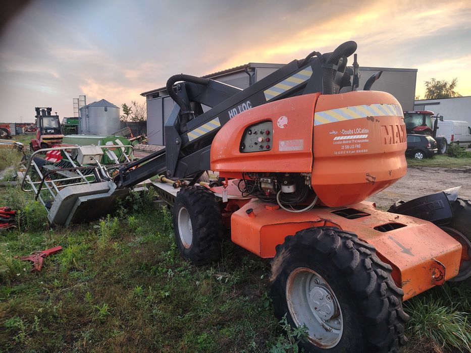 Podnośnik koszowy spalinowy Manitou ATT 150 wysokość robocza 15M