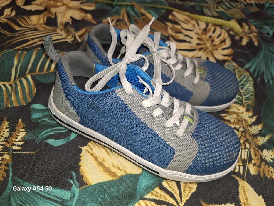 Buty robocze kobiece z metalowymi noskami
