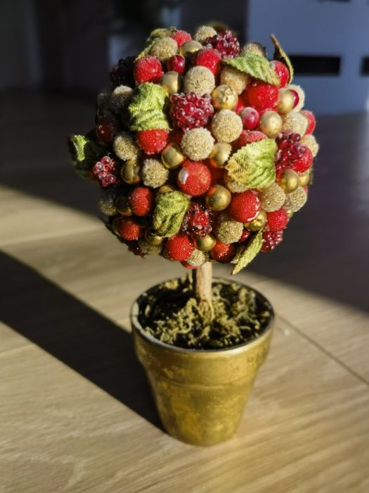 Sztuczne drzewko ozdoba w doniczce