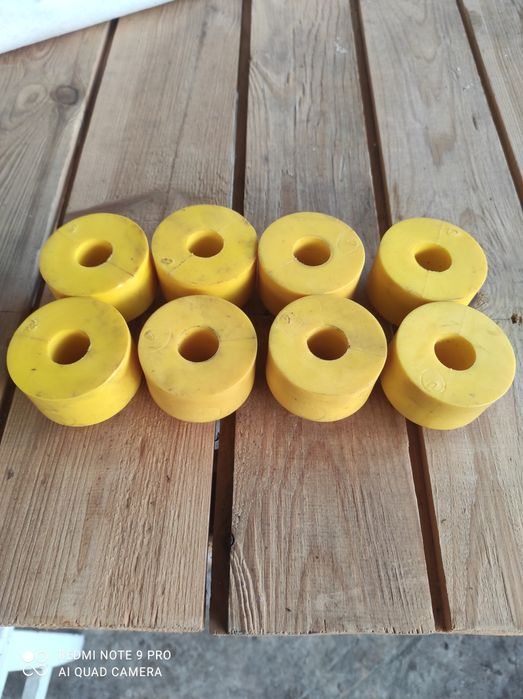 УАЗ Хантер Патріот сайлентблоки передніх важелів "клюшок"