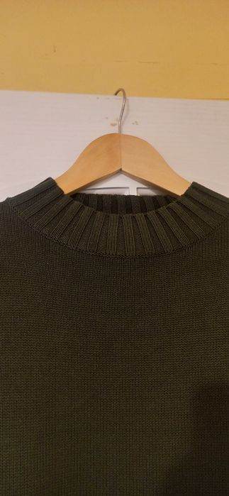 Sprzedam wojskowy sweter/bluzę męską firmy  Michele Boyard.