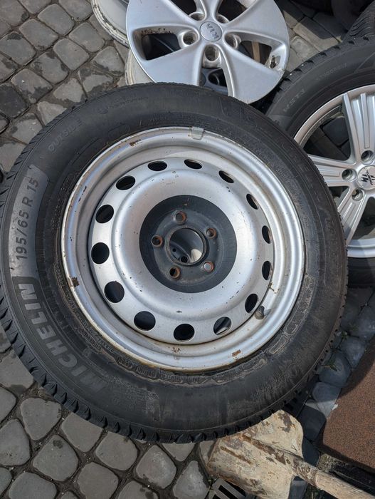 запасне колесо Peugeot Expert Partner Rifter 195/65 R15 Michelin Prim4