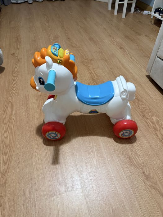 Cavalinho da clementoni