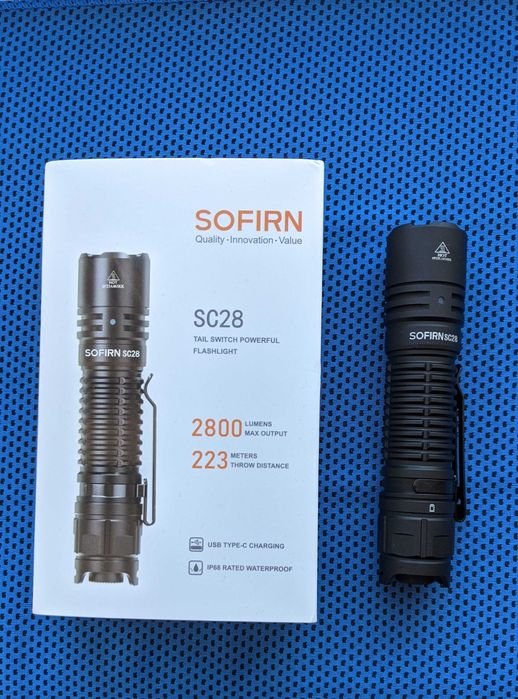 Ліхтарик тактичний Sofirn SC28 діод XHP50B 5700-6000k акб 21700