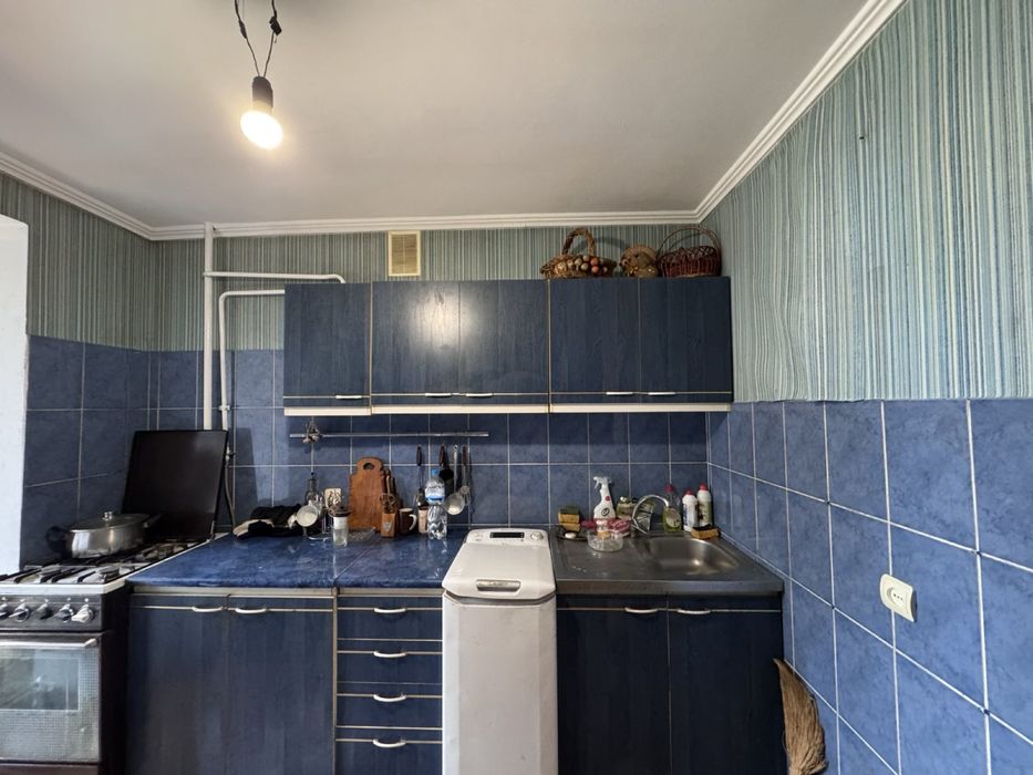 продам 1 но кім квартиру