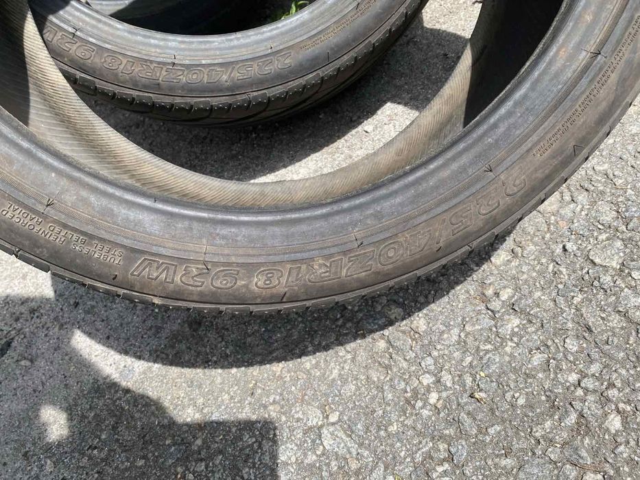 Yokohama  225/40 ZR18 parada spec 2
