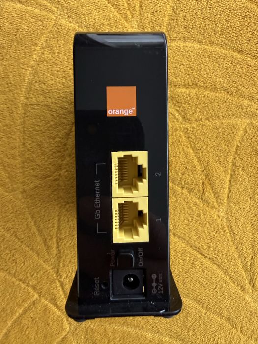 AirTies Air 4920  Wi-Fi Extender / Smart Mesh Access Point