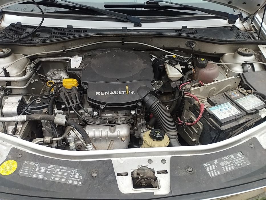 Рено логан 2011р