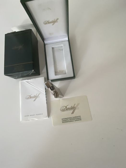 Zapalniczka davidoff