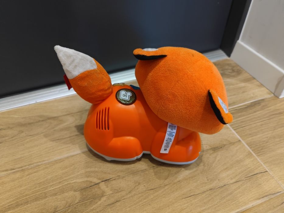 Lisek do raczkowania Fisher Price - Polski Jezyk