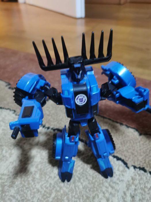 24 Zabawki Transformers, różne.