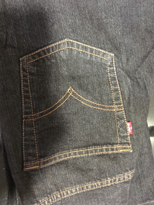 Calças Levis mulher como novas