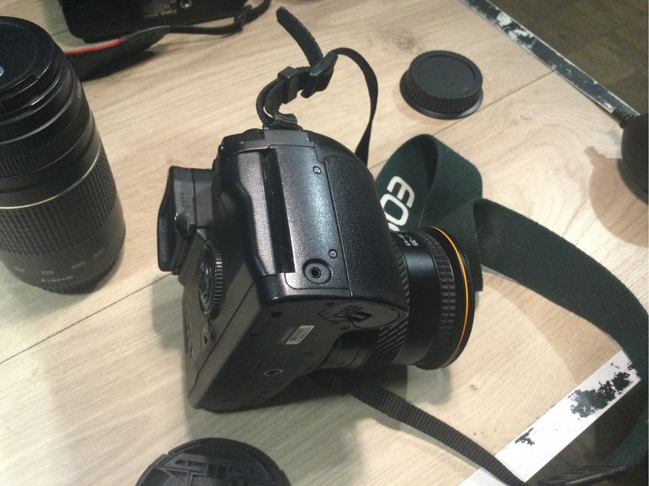 Топовый CANON EOS 30 отличное состояние (elan 7)