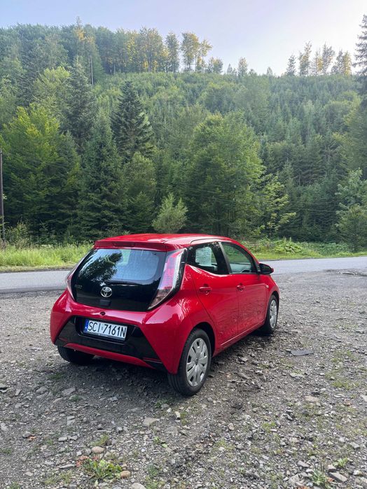 Ładna Toyota Aygo klima