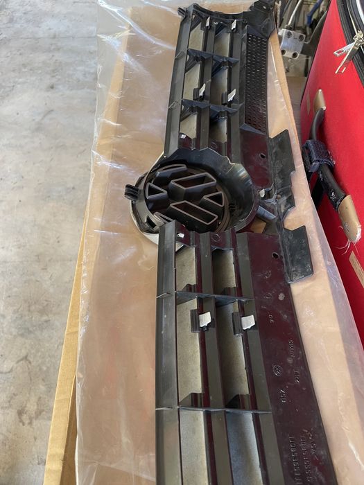 Grelha Golf IV de 2001