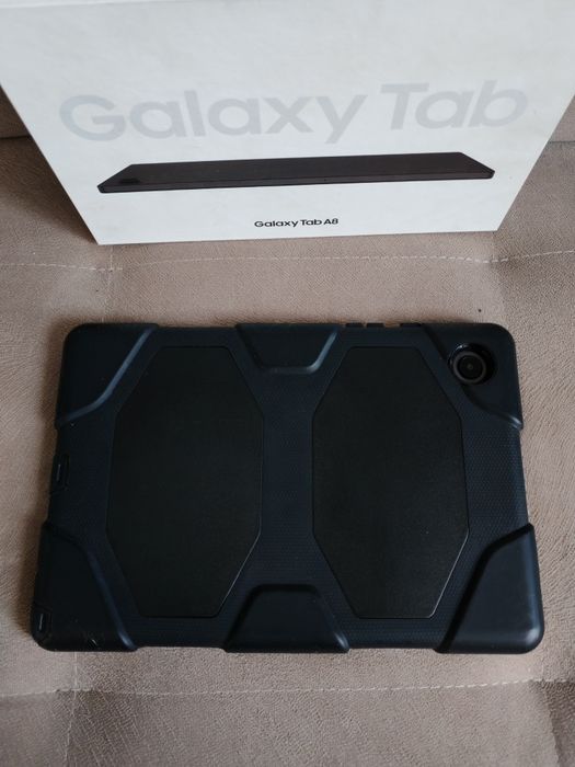 Tablet Galaxy Tab A8 plus etui