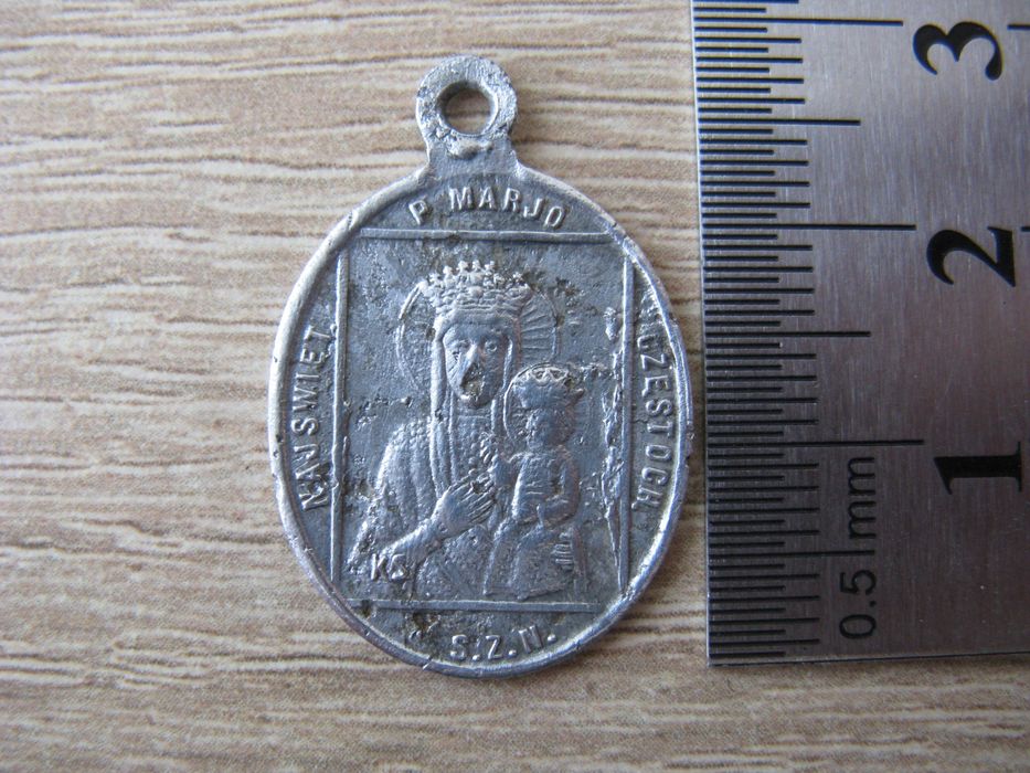 Medalik Pamiątka z Częstochowy sygnowany KS