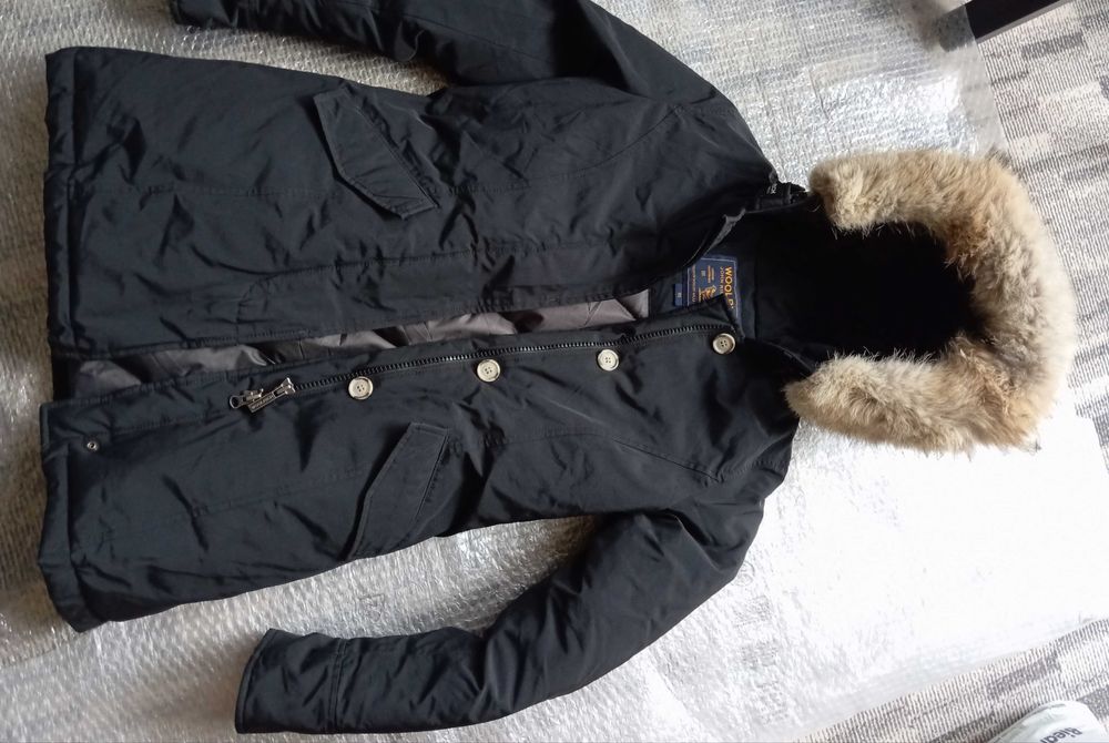 Woolrich Damska kurtka puchowa futerko XS