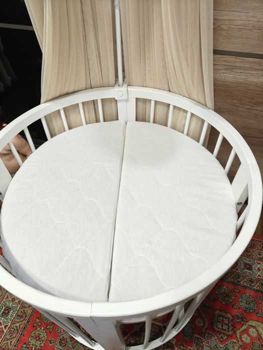 Овальная кроватка трансформер