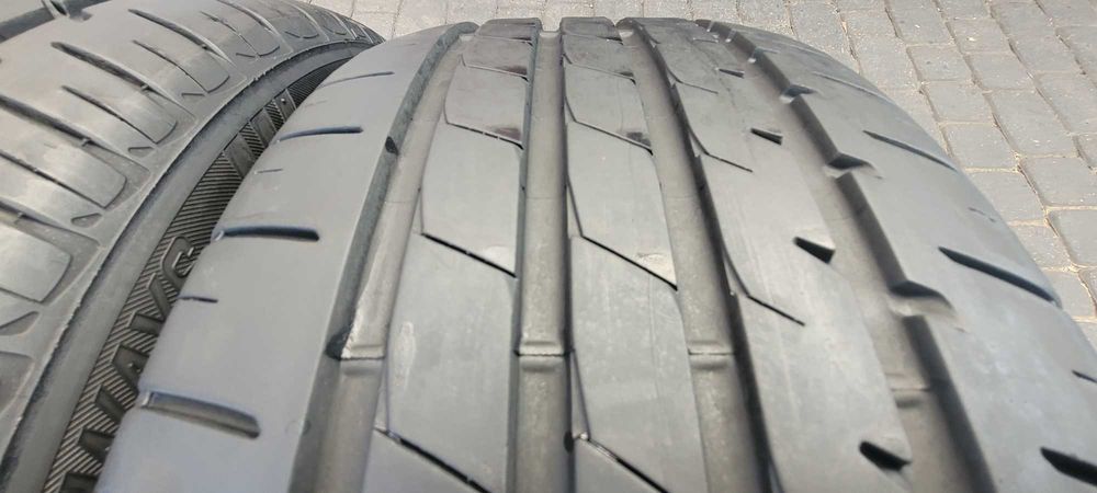 215 /50 R 17  Lassa