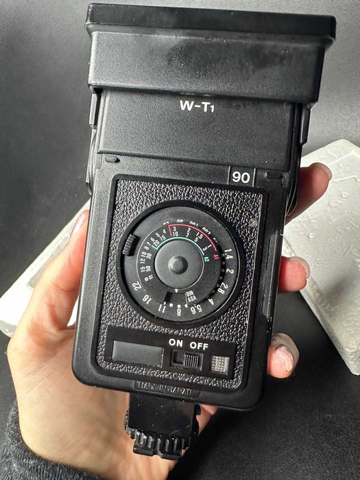 Вспышка для фотоапарата HI-BORN 635 Thyristor Zoom Bounce Япония