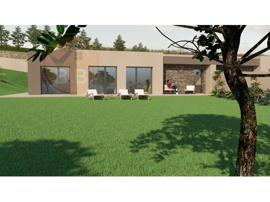 Terreno com projeto aprovado, em Petimão, Cabeceiras de Basto. — Alvite E Passos, Braga