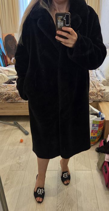Продам шубу зі штучного хутра
