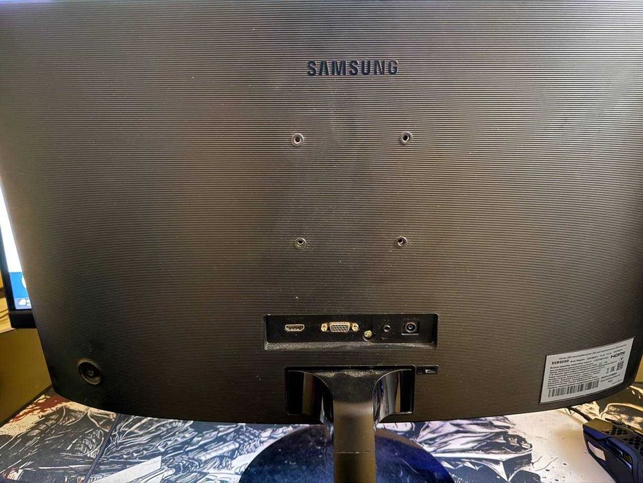 Монітор Samsung 24" Curved (Full HD, HDMI)
