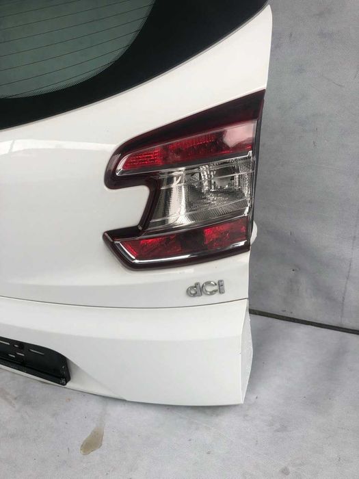 Ляда Renault Megane 3 крышка багажника OV369 В наличии