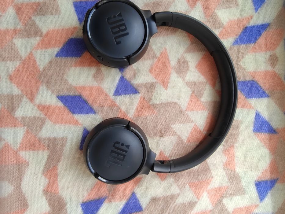 JBL TUNE 510 навушники