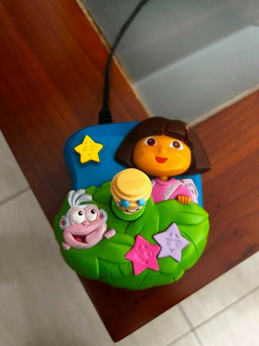 Consola Dora Exploradora Plug & Play