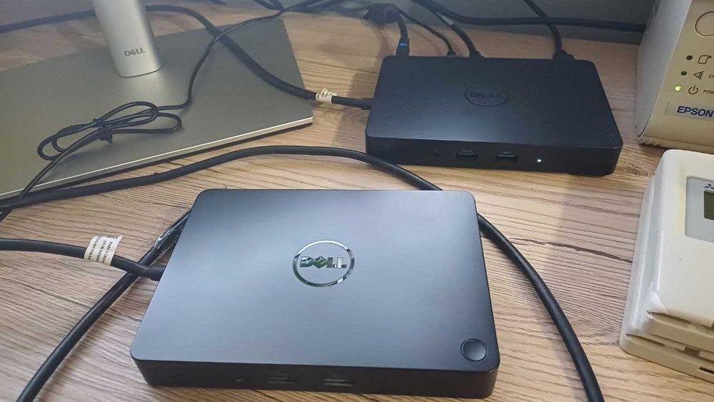 Dock Station Dell USB-C Thunderbolt modelo WD15/ K17A64564143320322123