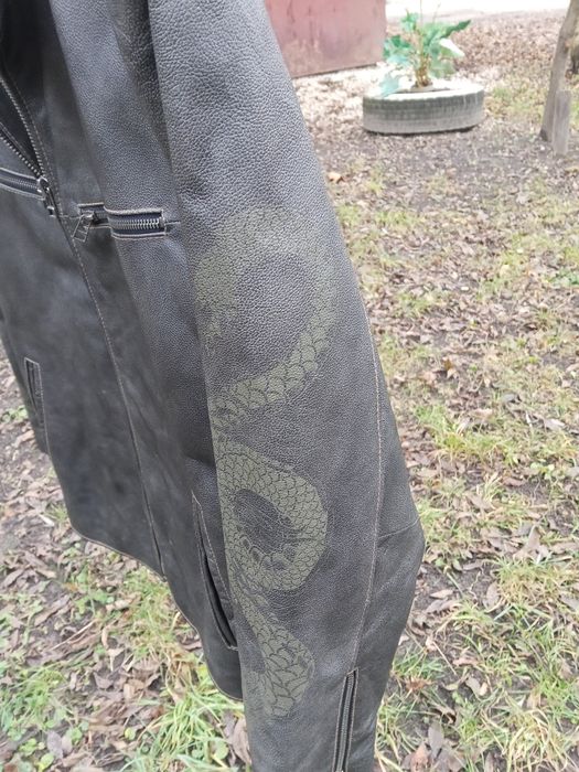 Куртка шкіряна, бомбер.