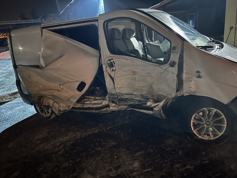Sprzeda Opel Vivaro USZKODZONY