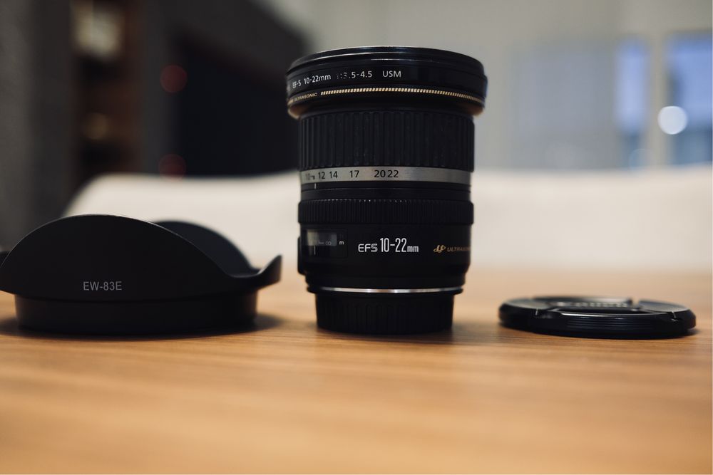 Canon EF-S 10-22mm f/3.5-4.5 USM