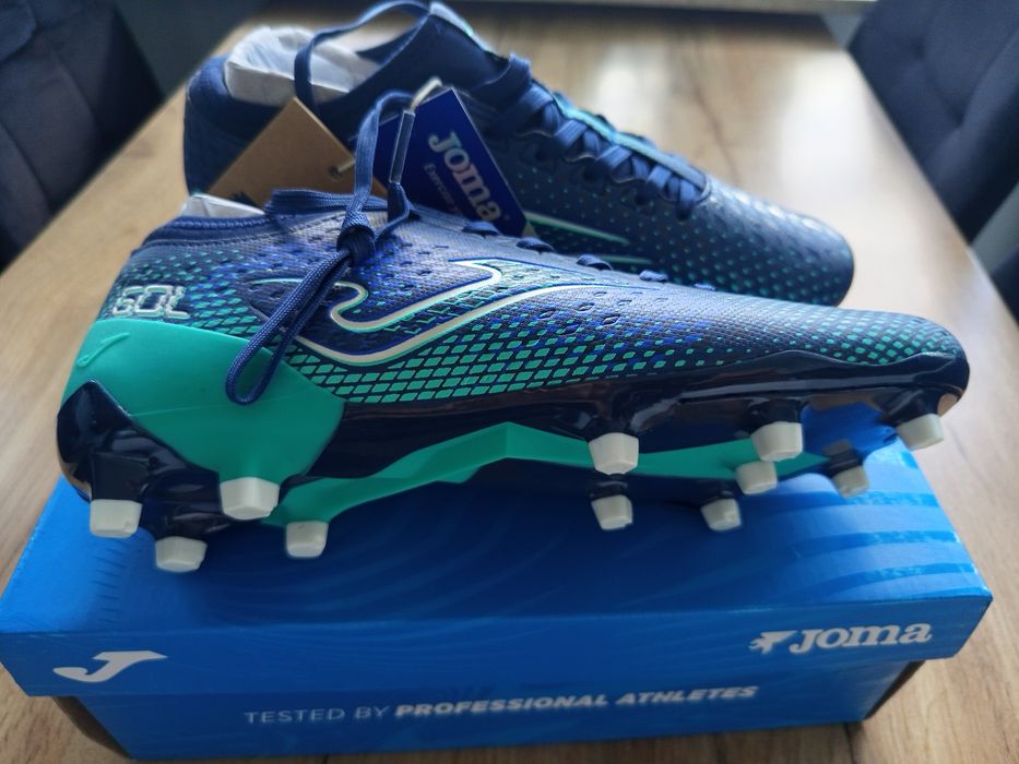 Nowe buty piłkarskie korki joma model GOLW2503FG  rozmiar 39