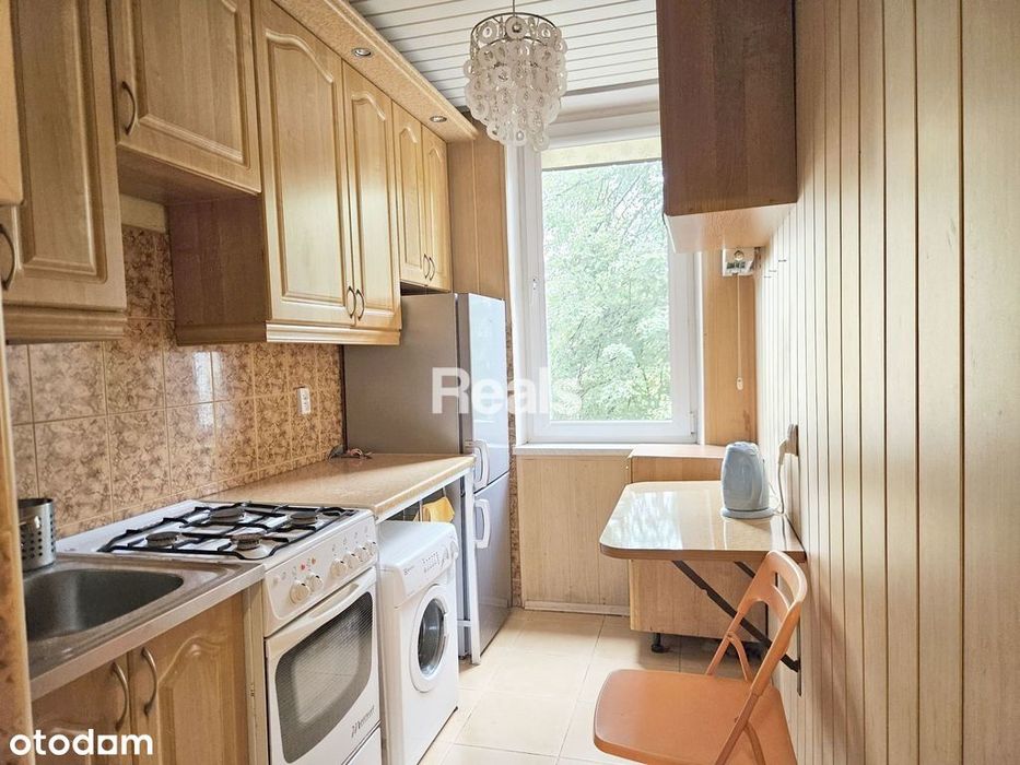 Bródno 2 pokoje dwustronne duży balkon 7 min Metro