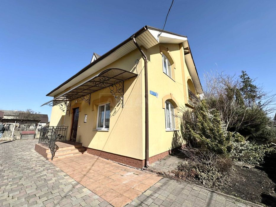 Будинок з ремонтом готовий до проживання