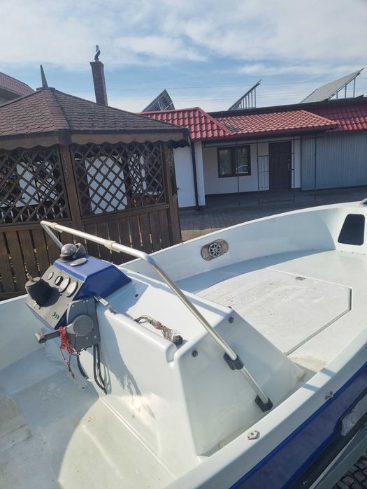 Motorówka łódź motorowa wędkarska