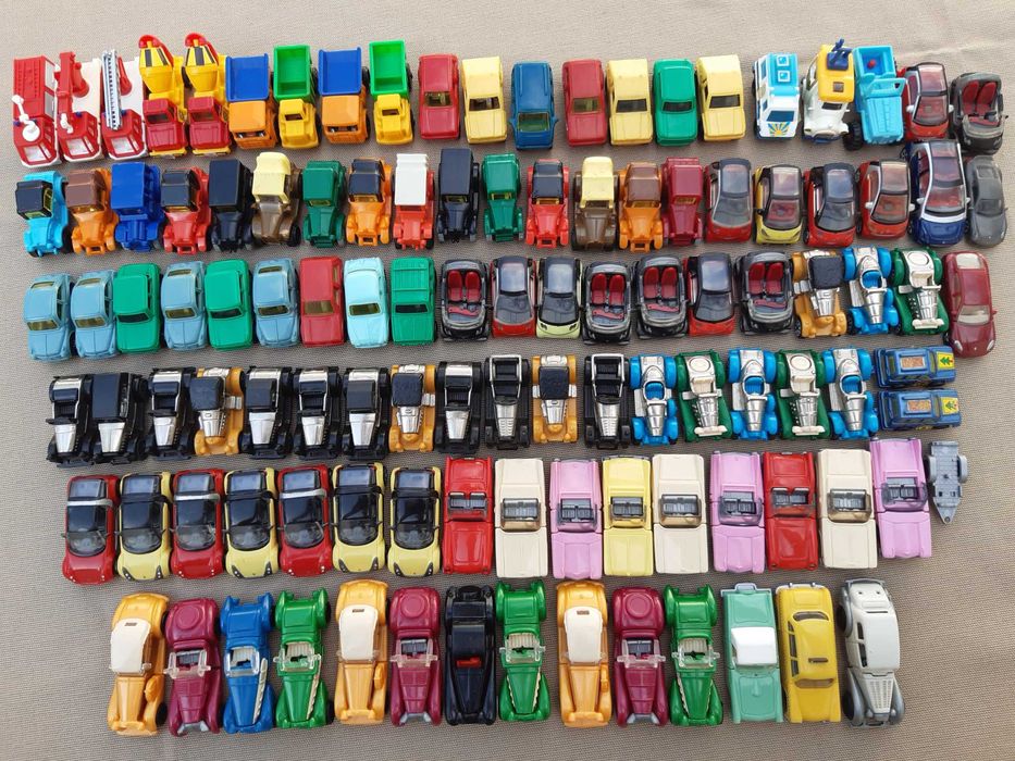 Lote Kinder Surprise Brindes 111 Carros Carrinhos Antigos