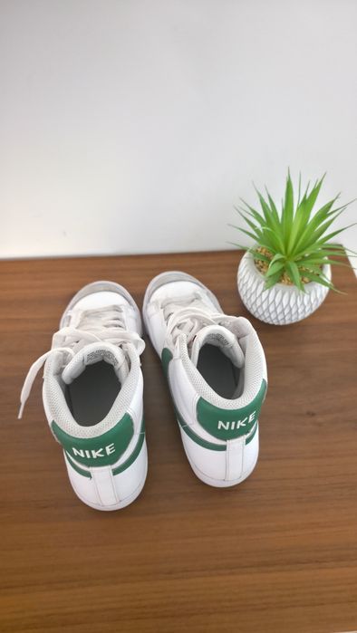 Sapatilhas Nike verdes