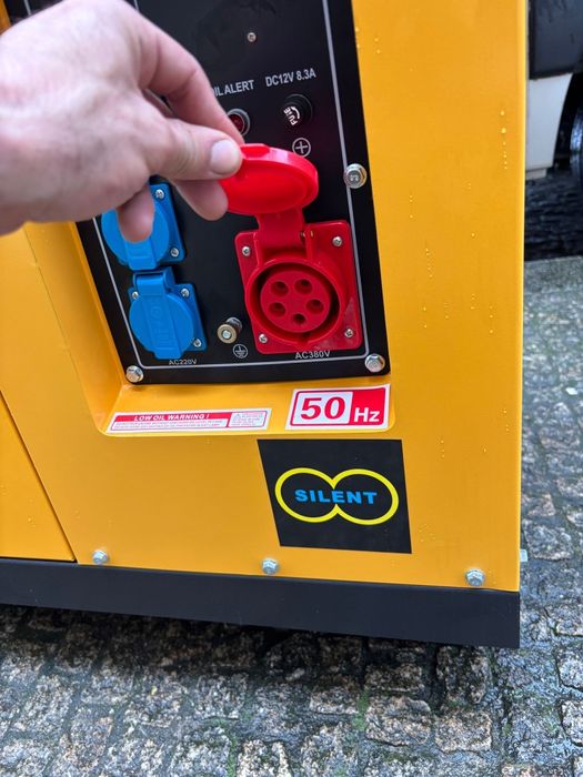 GERADOR DIESEL Monofásico e trifásico 12000W

- Monofásico e trifásico