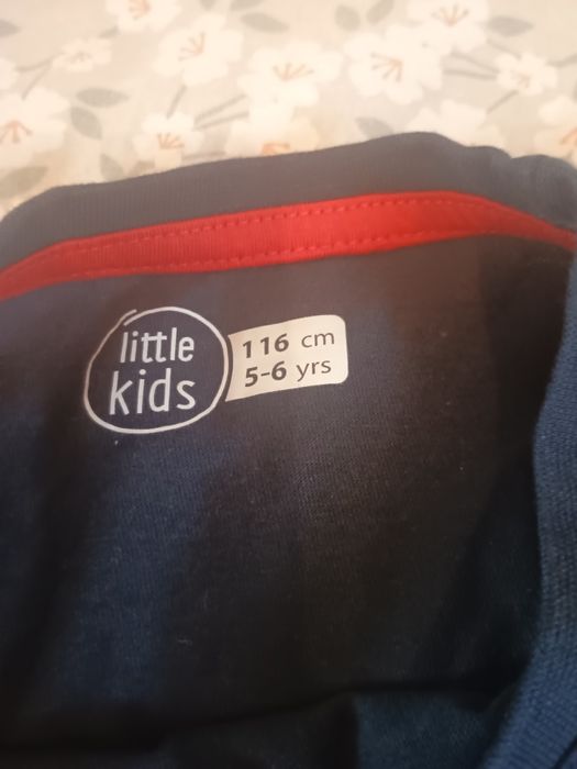 Świąteczne koszulki z długim rękawem 116