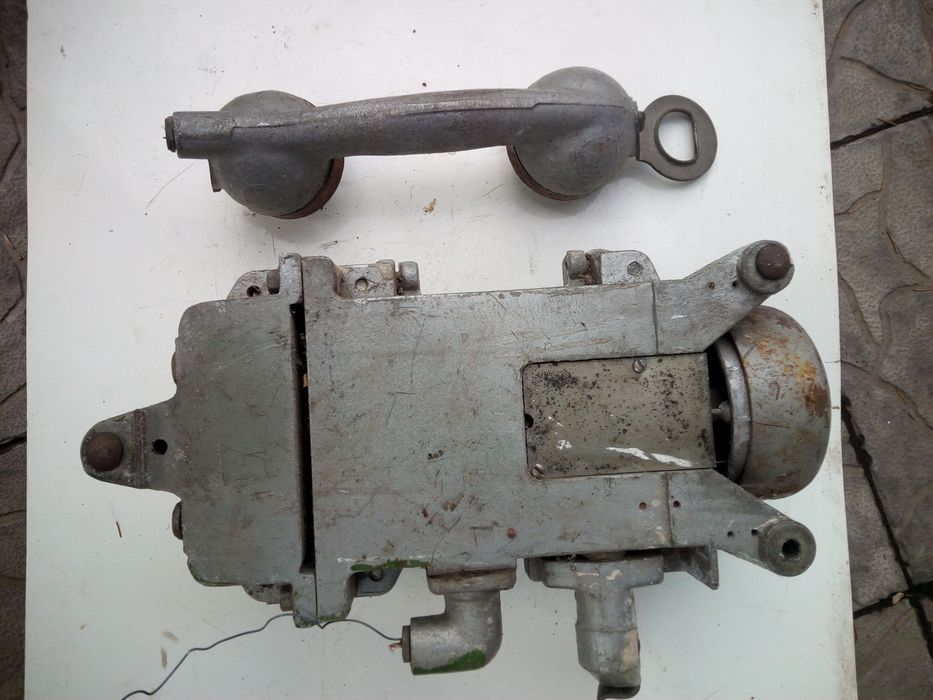 Телефоны СССР.Два телефона за 2500 гр.