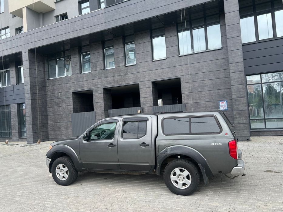 Кунг Nissan Navara D40
